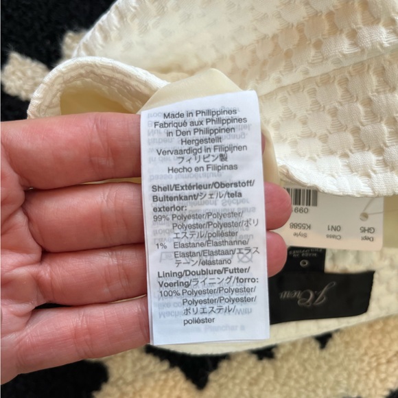 NWT J.Crew No 2 Pencil Skirt in Matelasse - Picture 2 of 5